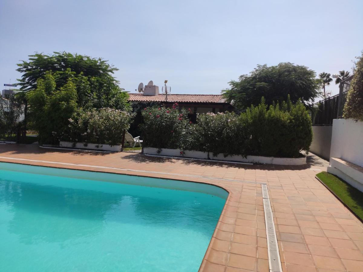 2 Bedroom Bungalow Next Yumbo Center. Free Parking Playa del Ingles  Bagian luar foto