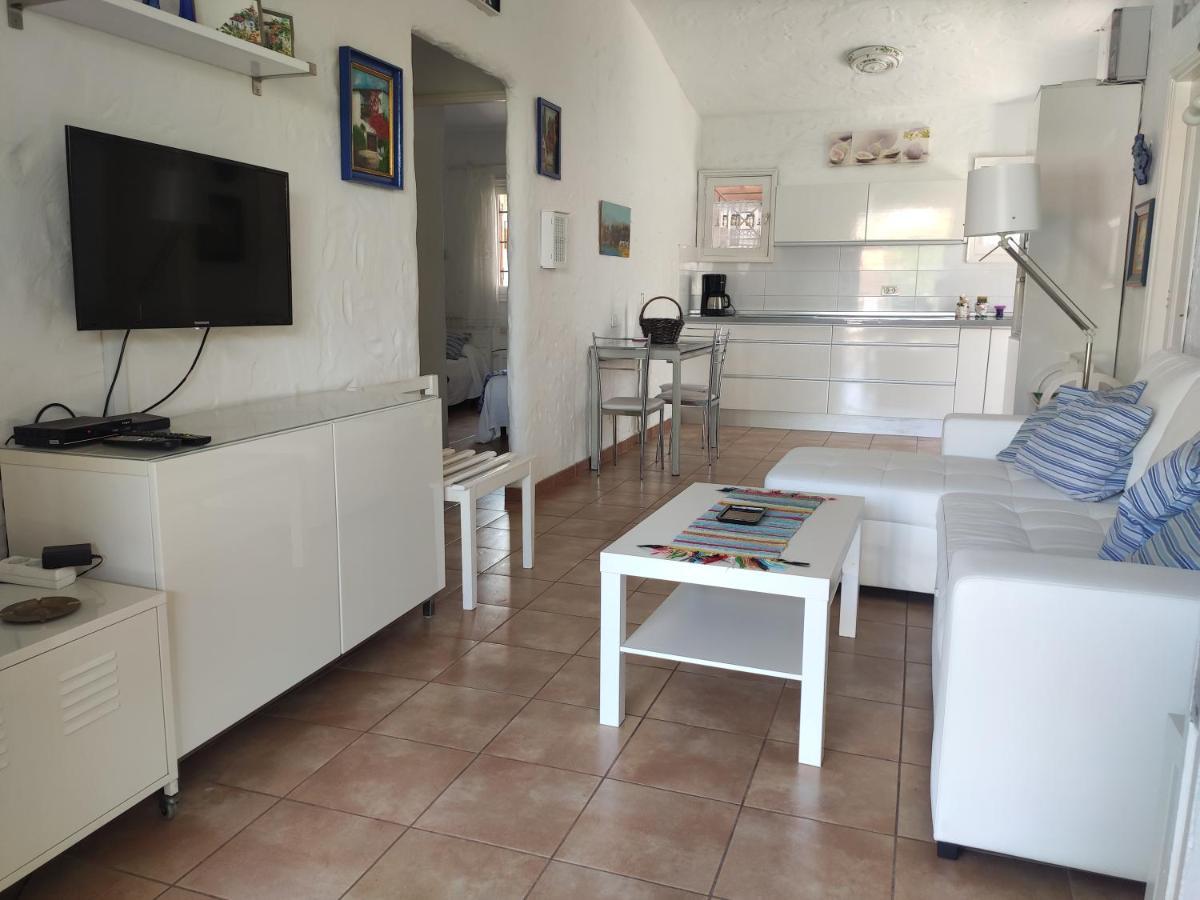 2 Bedroom Bungalow Next Yumbo Center. Free Parking Playa del Ingles  Bagian luar foto
