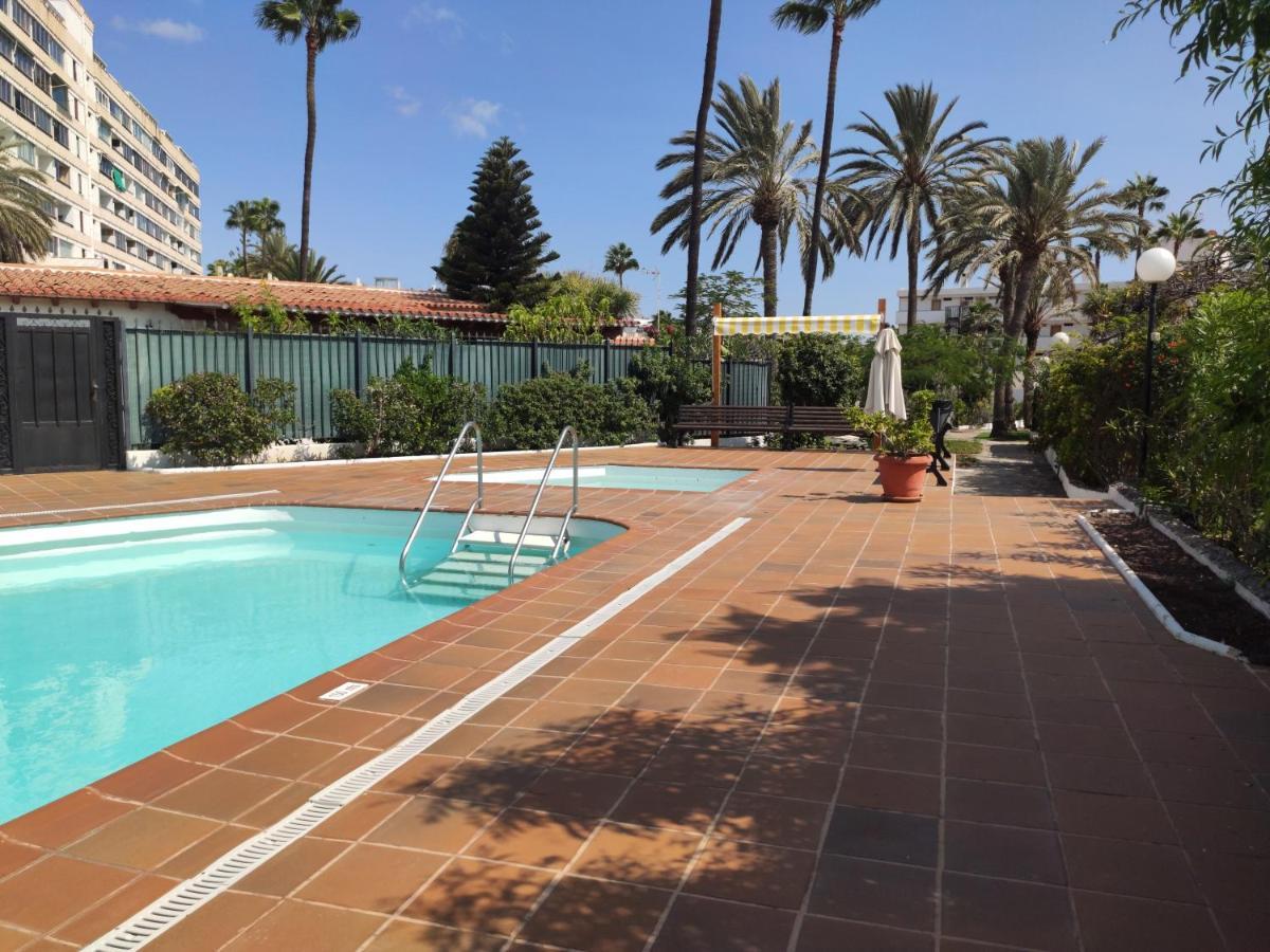 2 Bedroom Bungalow Next Yumbo Center. Free Parking Playa del Ingles  Bagian luar foto